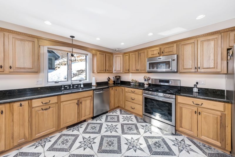 Custom Cabinet Service in Carmel, IN