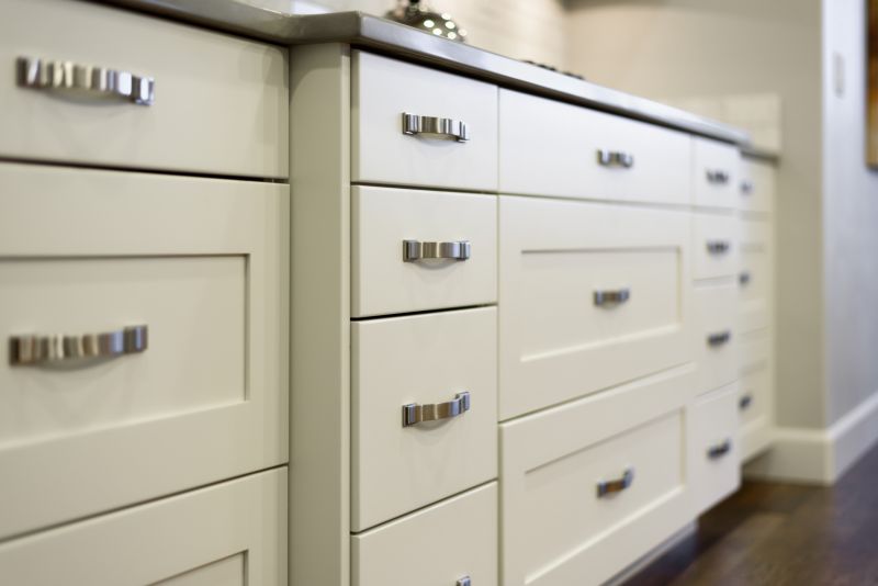 Oak Cabinet Remodeling in Muncie, IN